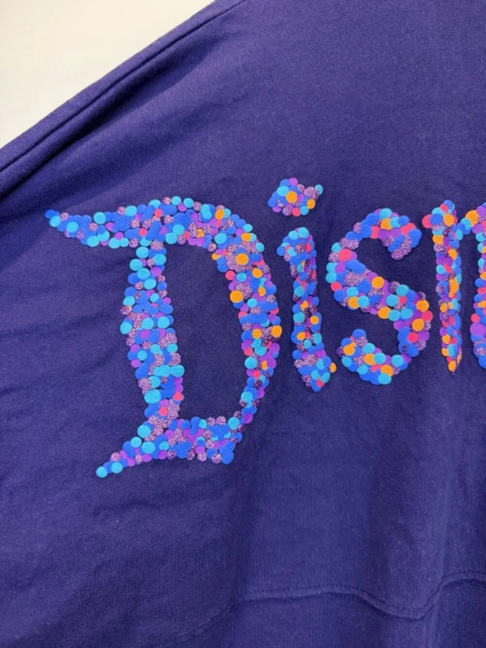 Disneyland Resort Purple Spirit Jersey Paris 30th Anniversary Sparkle Size XL - Picture 4 of 6
